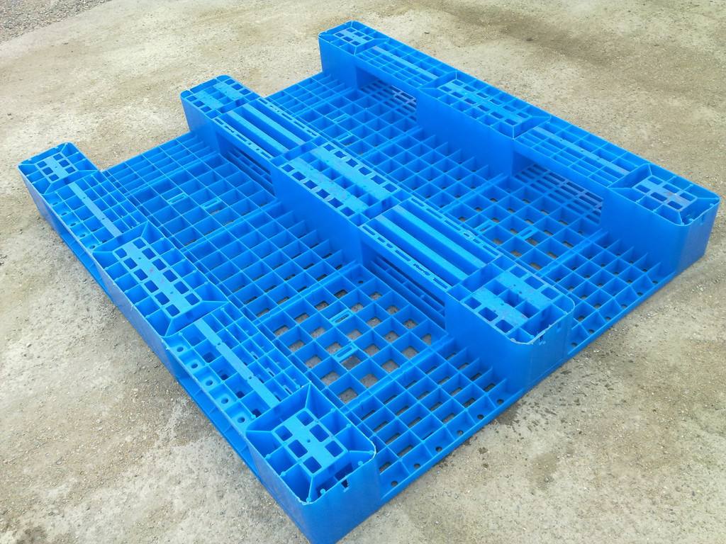 <a href='http://www.zbfztp.com' target='_blank'><a href='http://www.zbfztp.com/' target='_blank'>塑料托盘</a>价格</a>